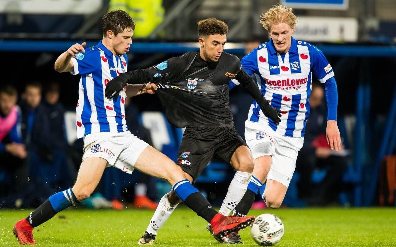 曾凡博时隔 曾凡博时隔