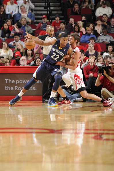 球与一脚斜 球与一脚斜